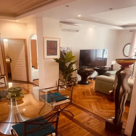 Chez Claudia Bed & Breakfast Cannes